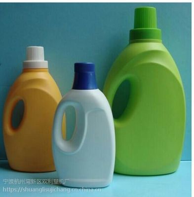 山东德州200Ml-10L洗衣液壶与洗洁精瓶双利中空吹塑机应用解析